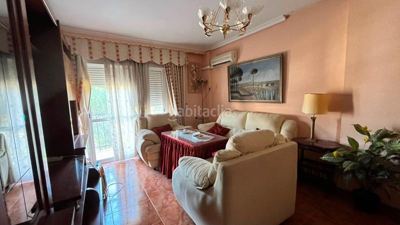 Foto fae2990b-3d35-41ba-ad15-e35a0783dcf4. Rent flat in El Plantinar - Avda. La Paz - El Juncal Sevilla