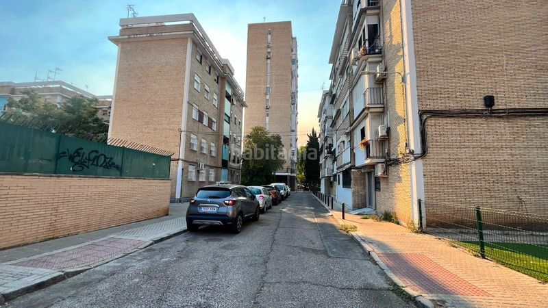 Foto 5041e1c6-3ce5-4182-ac8a-570af1e676fc. Rent flat in San Pablo Sevilla