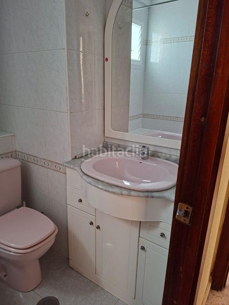 Foto 7379f45e-a63b-4df1-a539-b6e93622f25c. Rent flat in El Plantinar - Avda. La Paz - El Juncal Sevilla