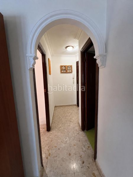 Foto 61616fa0-c129-4695-9b6d-4f0f32e06d2f. Lloguer pis a Tiro de Línea Sevilla