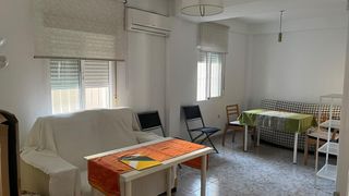 Location Appartement à El Plantinar - Avda. La Paz - El Juncal. Se alquila piso en el juncal