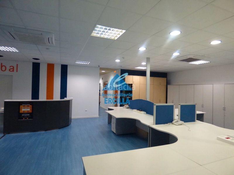 Foto 7745e8a1-adbf-4a01-894a-bd57cfb04cbd. Nau industrial a Amorebieta - Etxano