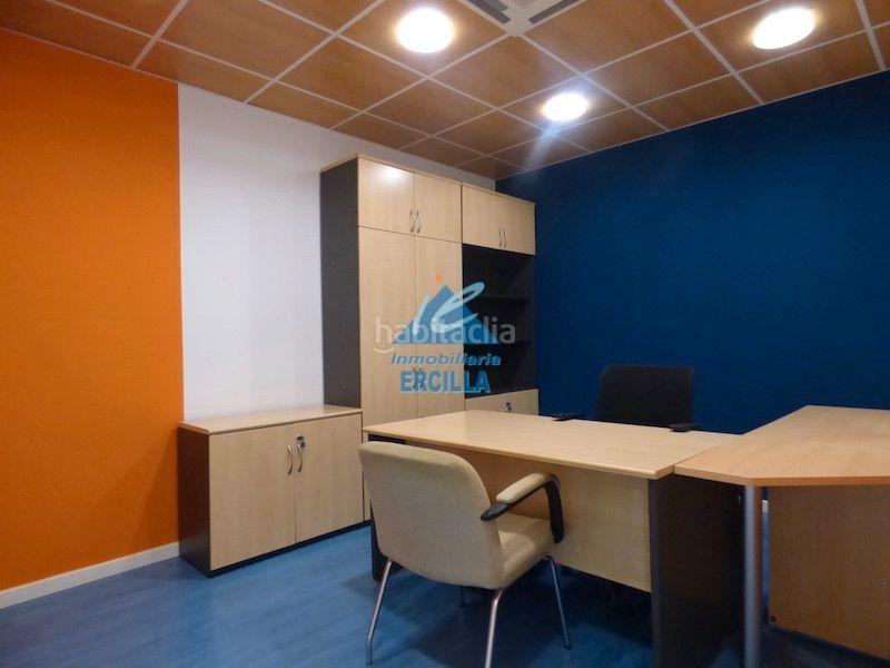 Foto d0dae8e7-95f2-410a-92b8-738aaef325a7. Nau industrial a Amorebieta - Etxano