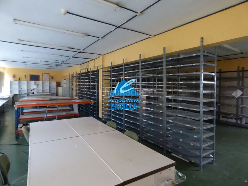 Foto 80fcc7d1-c5e2-490c-93a1-cdf96b007fce. Lloguer nau industrial a Sondika