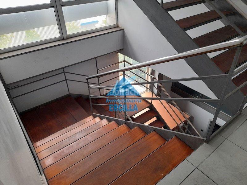 Foto 12bf030c-0bc6-41dd-9259-4fe189061464. Capannone industriale in Abanto y Ciérvana / Abanto Zierbena