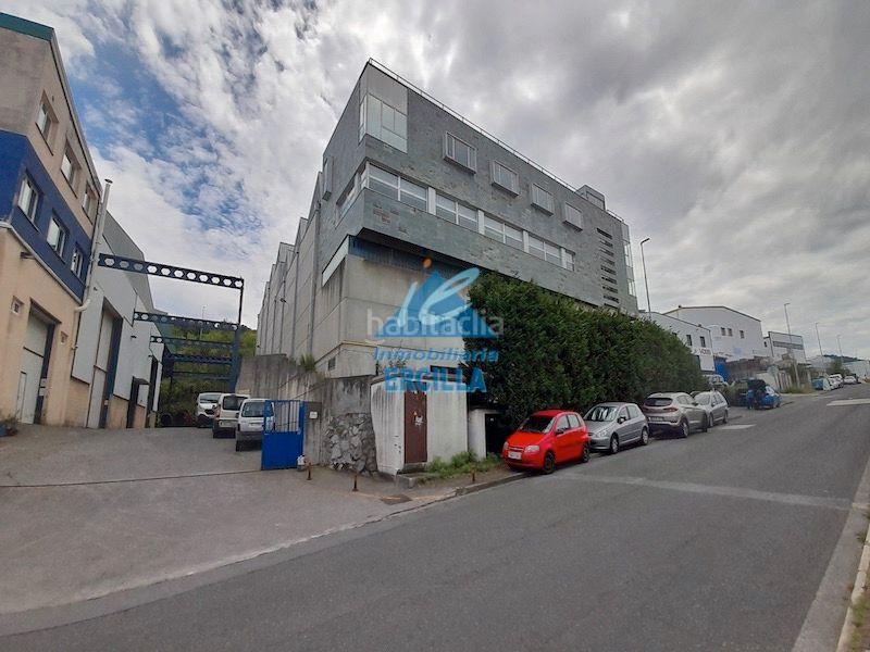 Foto 609c4826-b39b-4bd5-9bdf-acfe7cf0d72c. Capannone industriale in Abanto y Ciérvana / Abanto Zierbena