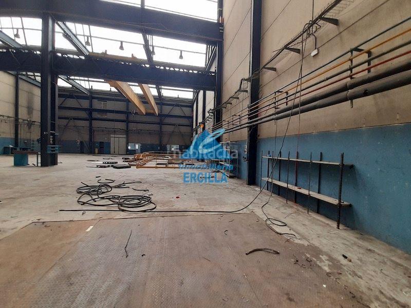 Foto b3996f4b-0ab5-4dc4-8d57-e672e18181e2. Capannone industriale in Abanto y Ciérvana / Abanto Zierbena