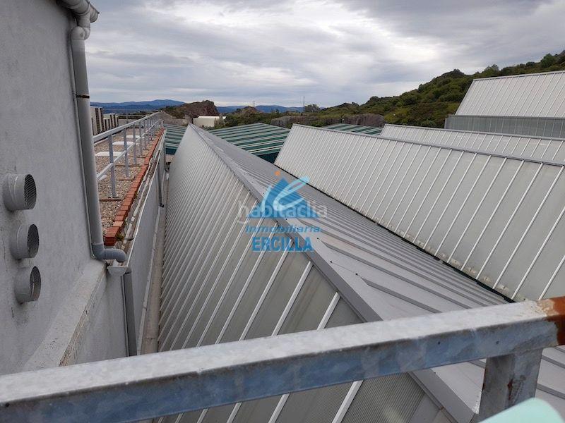 Foto fa2326f6-cf82-4939-95a6-3e095f1d0505. Capannone industriale in Abanto y Ciérvana / Abanto Zierbena