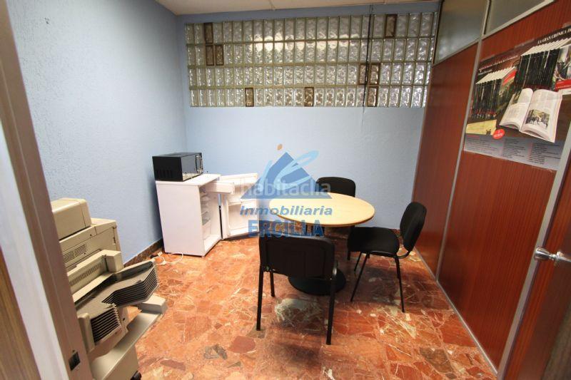 Foto 3bc5d07f-77c0-46fc-8514-e53ba255a1f7. Rent office space in San Miguel Basauri