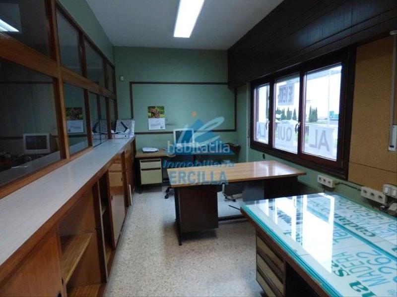 Foto b34b2a02-3b12-42cb-b99e-d5f565efe81f. Capannone industriale in Zamudio