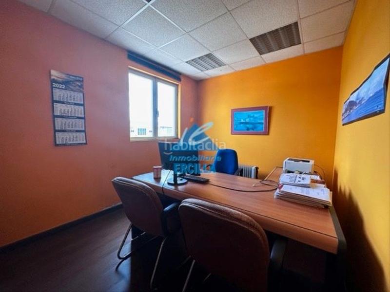 Foto fa7951f8-2cb2-40cb-ae16-5d38c43dcf20. Capannone industriale in Zamudio