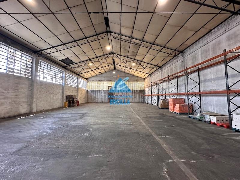 Foto e49a1ac6-a1f5-47ee-a4c4-8a5d5ccb5820. Industrial building in Arrigorriaga