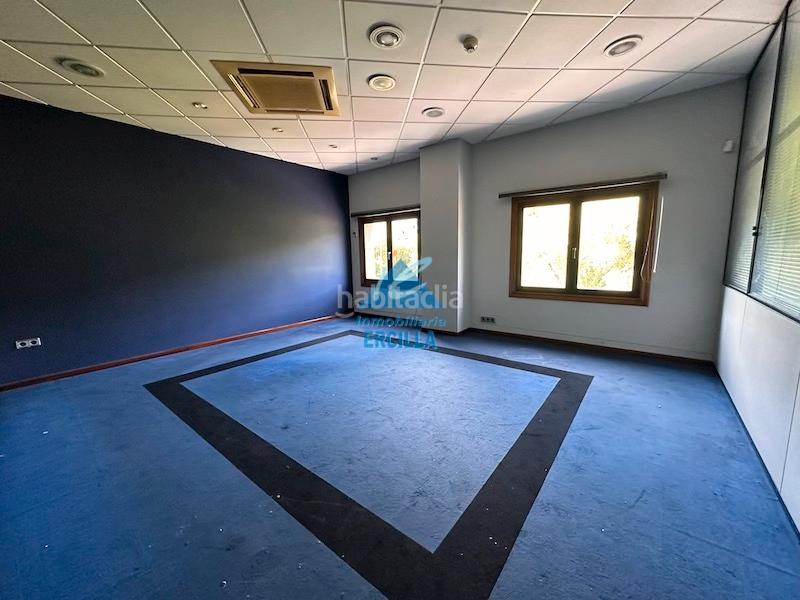 Foto 22b0b77b-ea7f-4458-a9d5-a1ae39171fb7. Miete fabrikhalle in Derio