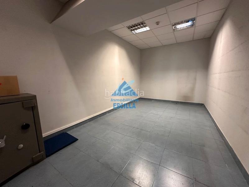 Foto 6e096b79-0dc8-43e8-83a8-593fd14321e9. Miete fabrikhalle in Derio