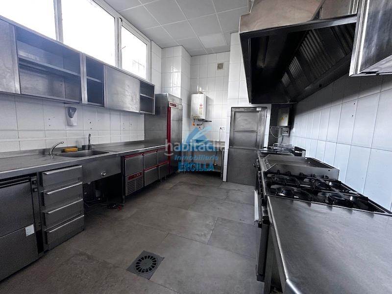 Foto ed14890d-ec11-482a-a344-66de582515a9. Alquiler local comercial en arteagoiti kalea 2 local instalado para hostelería en Basauri