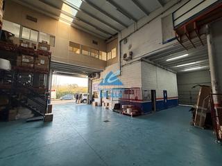 Nau industrial a Lezama legizamon kalea 3. Pabellón en venta
