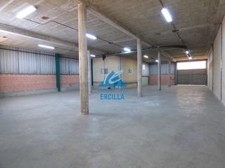 Location Bâtiment à usage industriel à Bedia. Pabellón en alquiler primera linea