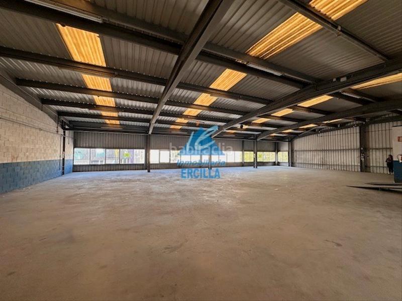 Foto 099a6332-abd0-44e2-addb-3809ff9342da. Bâtiment à usage industriel dans Ugao - Miraballes
