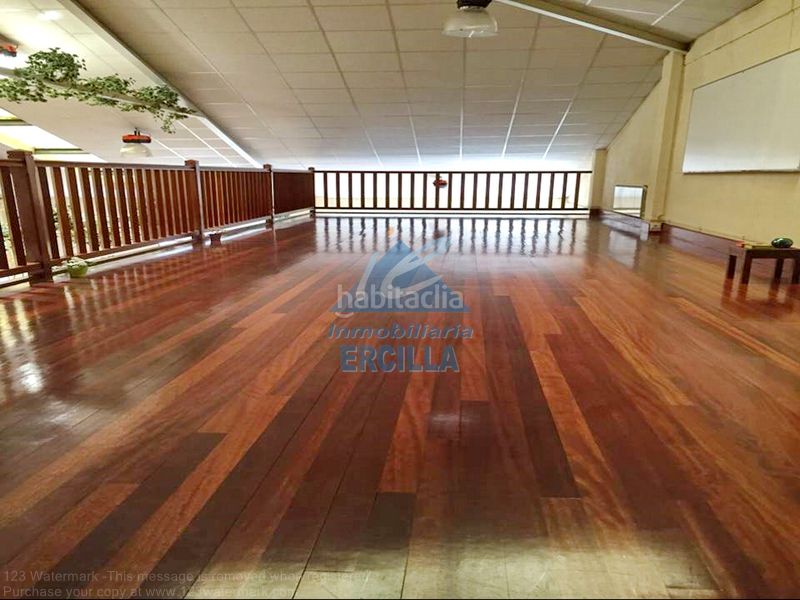 Foto c4f7b0ab-7073-4900-a4d5-b05a44724c36. Affitto ufficio in Derio