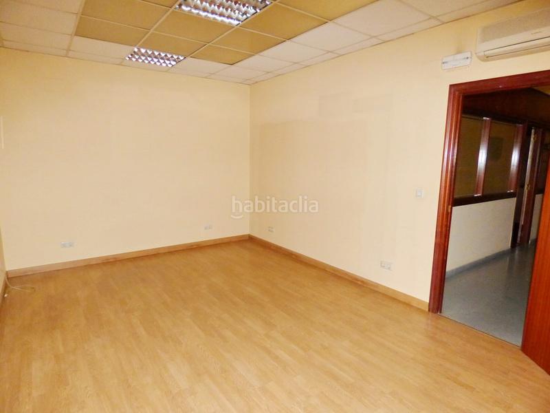 Foto 394bf29e-7848-4810-b72c-e09a53f4092e. Alquiler oficina  en alquiler perfectamente instalada en Loiu