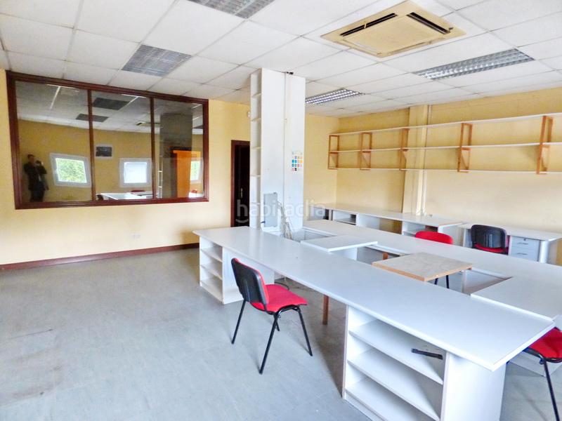 Foto be1c4069-32bf-4fac-b74a-0149facb1ffb. Alquiler oficina  en alquiler perfectamente instalada en Loiu