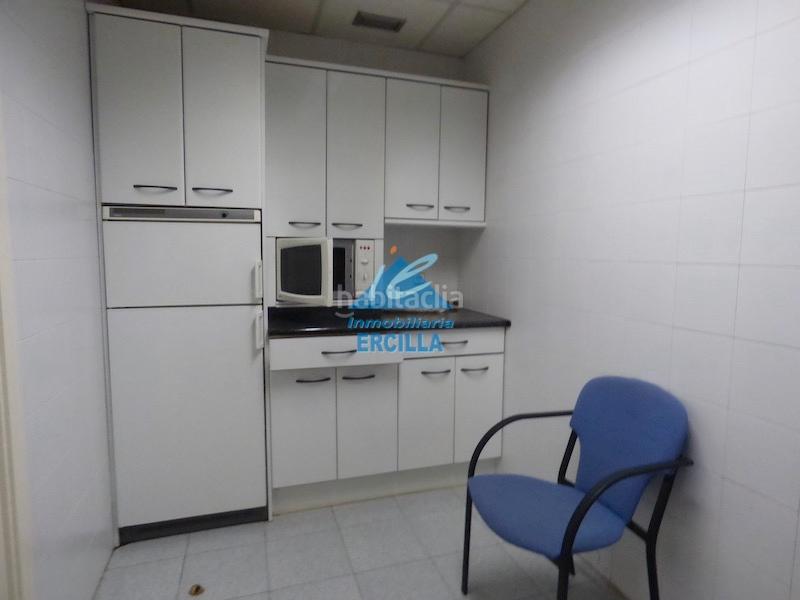 Foto 5c3b43f8-9c81-4c90-8bba-bd768b49e8cb. Alquiler oficina  en alquiler con aparcamiento en Loiu