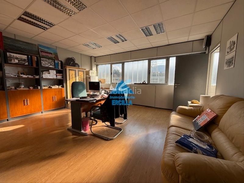 Foto 6aa2d611-edec-4457-92eb-32dacbe040a1. Capannone industriale in La Florida Portugalete