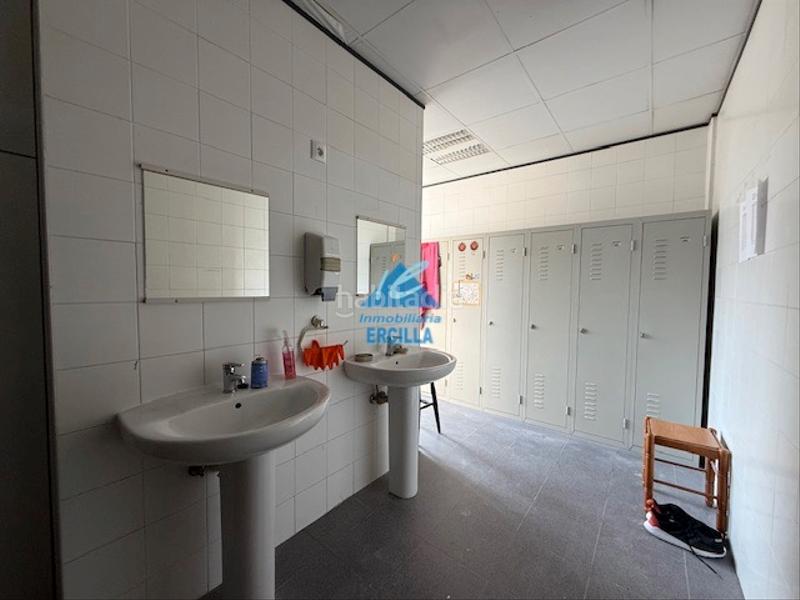 Foto bcb17e7b-4e15-4666-91ed-e133bfd4b737. Capannone industriale in La Florida Portugalete