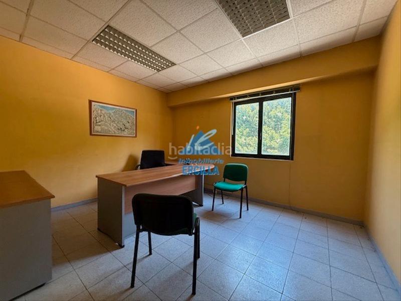 Foto 80dec3c8-7a9a-4ae8-856b-3ed5c4a44293. Industrial building in Galdakao