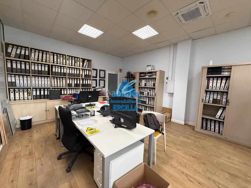 Foto b690b4a7-2261-4833-86eb-c38a6a087ec9. Location bâtiment à usage industriel dans Zamudio