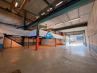 Affitto Capannone industriale  Etxatxu kalea. Pabellón industrial en alquiler