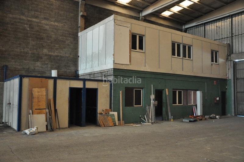 Foto 847526bf-29dc-4254-a5f9-89df3ce252b2. Affitto capannone industriale in Galdakao