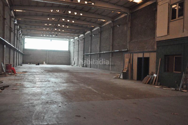 Foto 95f6e61b-ebf1-40a9-a914-d5c6e9db4e82. Affitto capannone industriale in Galdakao