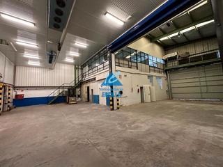 Affitto Capannone industriale  Barrondo auzoa. Nave industrial con cámaras de congelación