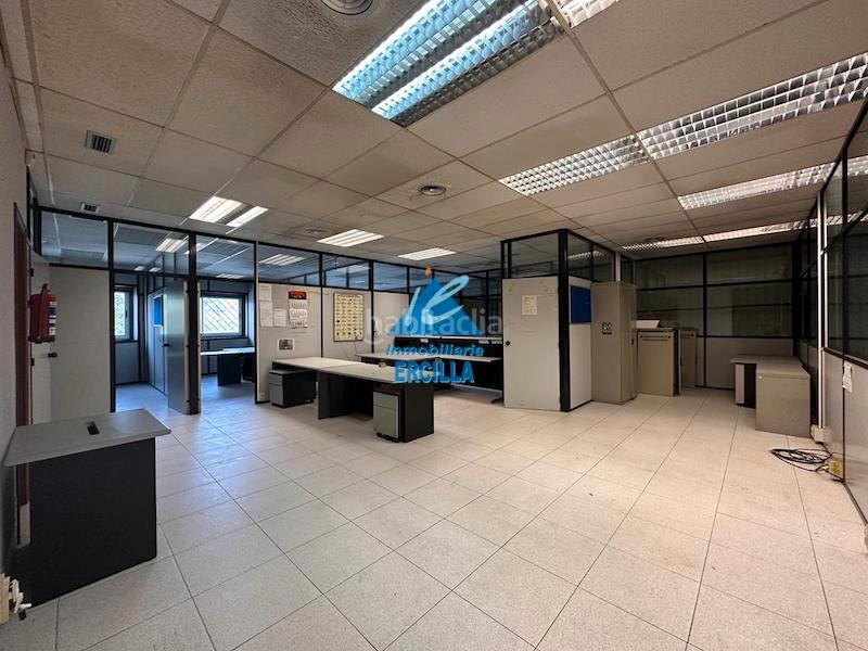 Foto 03512afe-bc2e-4cb6-ab56-2ac8db001e60. Miete fabrikhalle in Zaratamo