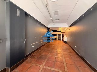 Local Comercial  Particular de estraunza. Local en venta