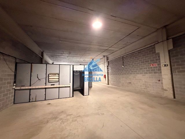 Foto 7f00c1b9-c001-4305-8b34-0a8da83e4ec7. Location bâtiment à usage industriel dans artunduaga etxadia 1 dans Basauri