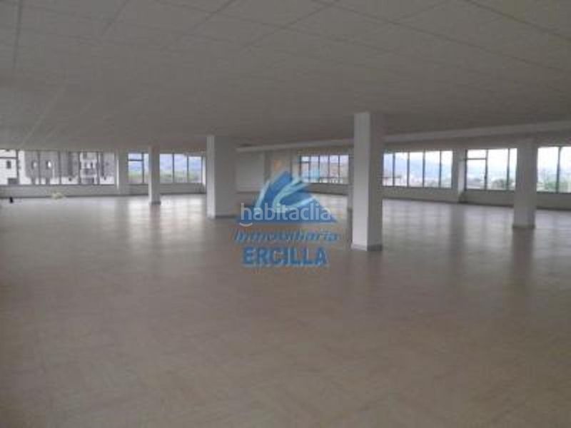 Foto f5f68000-3eb9-46ca-8617-6cdcdb13313a. Oficina a Erandio