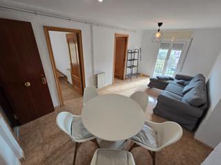 Piso en Trinitat Vella. Para entrar a vivir