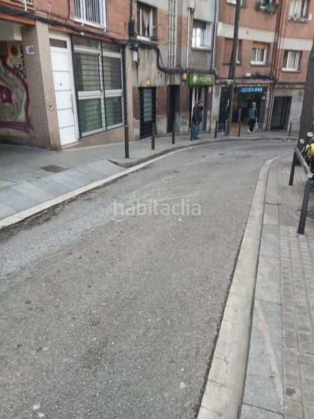 Foto 57608367-46cb-4340-b994-93f8b701d051. Aparcament cotxe a Carmel Barcelona