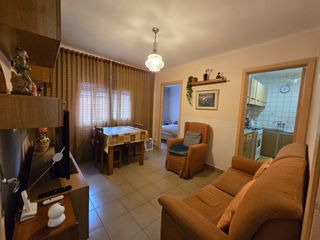 Etagenwohnung in Carmel. Para entrar a vivir
