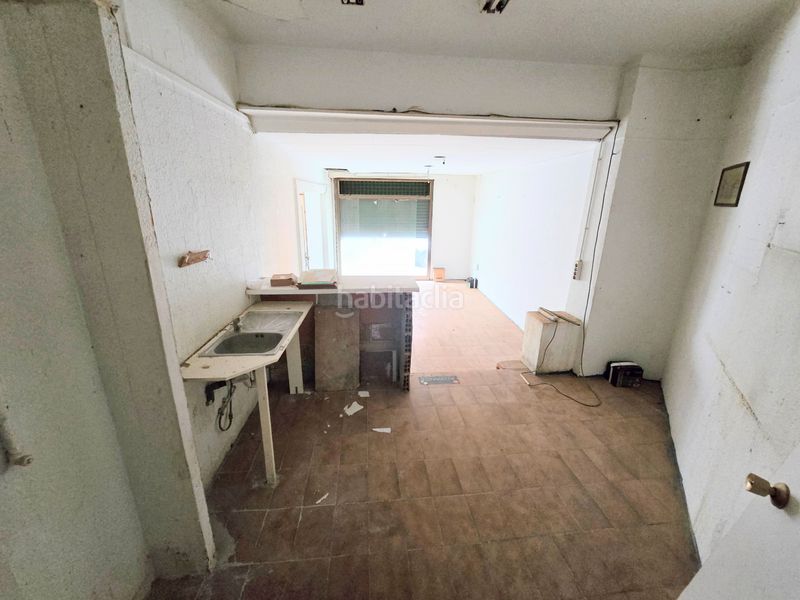 Foto f7b0942c-dd41-4b07-a6bf-a88748530965. Local comercial a Carmel Barcelona