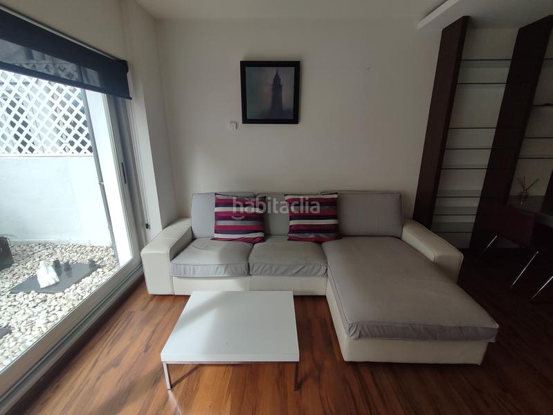 Foto b46becec-e6d6-4cc0-b1f1-5a01a0ba17a6. Rent flat with heating in Ensanche Coruña (A)