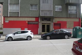 Business premise in Rúa José María Hernansáez