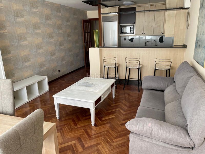Foto 3695263d-2a75-449a-8f6c-395e78b0ca50. Rent flat with heating parking in Eirís Coruña (A)