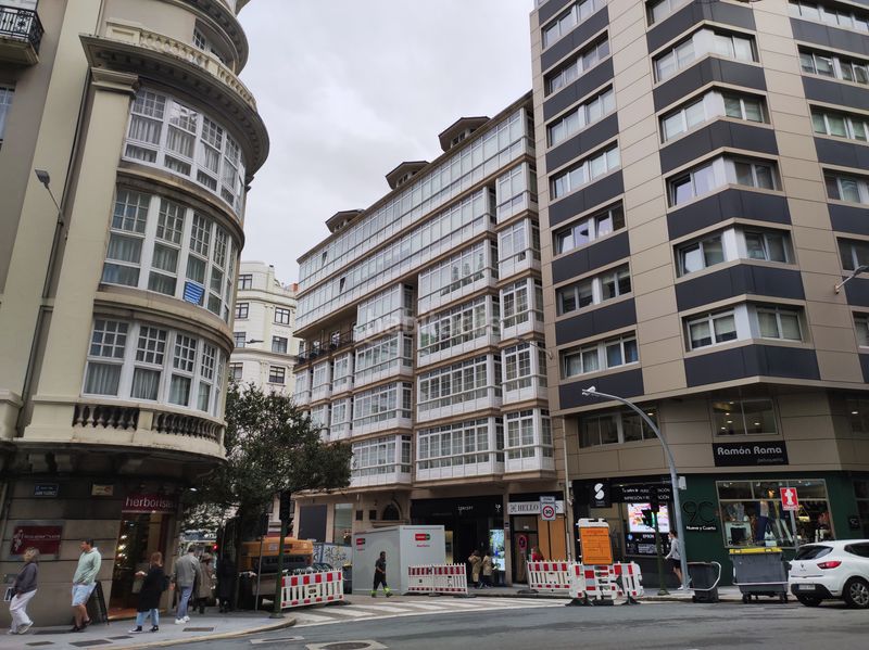Foto 2abe84d8-d393-48bc-8d93-d91e3b4572fe. Rent flat with heating in Ensanche Coruña (A)