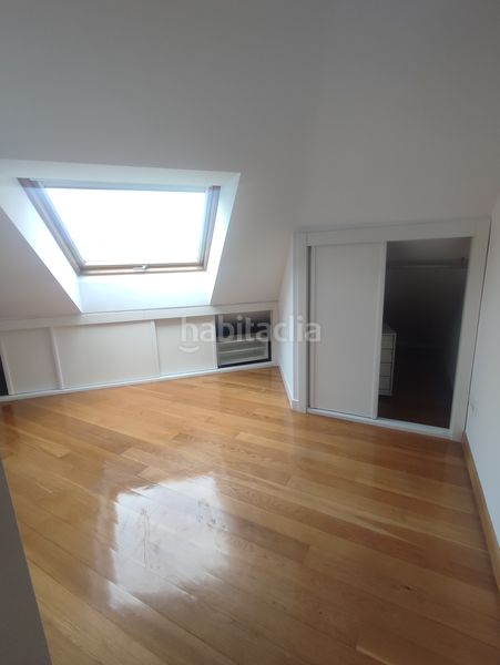 Foto 7f97ead0-5018-4ccd-89cb-067feb71bad1. Rent flat with heating in Ensanche Coruña (A)