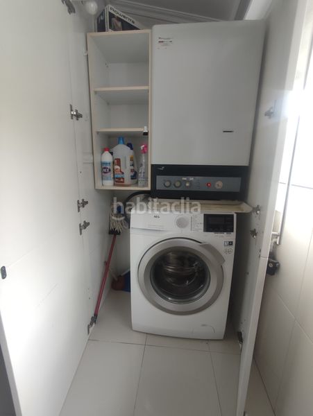 Foto f059c8e7-524c-49bd-b702-2efb7888708d. Rent flat with heating in Ensanche Coruña (A)