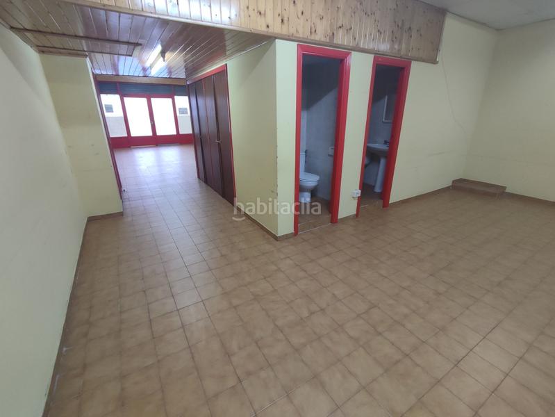 Foto cd44dc7a-d52a-4247-a9f2-4a55f41dcf49. Local comercial en Cambre
