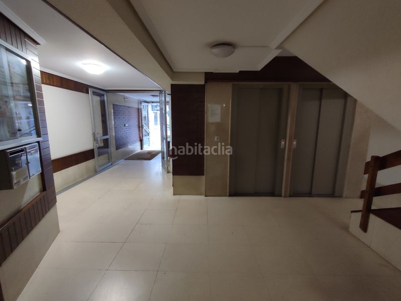 Foto d75a3a6f-fff4-4cf3-9145-e44f9cb2f685. Rent flat with heating in Falperra - Santa Lucía Coruña (A)